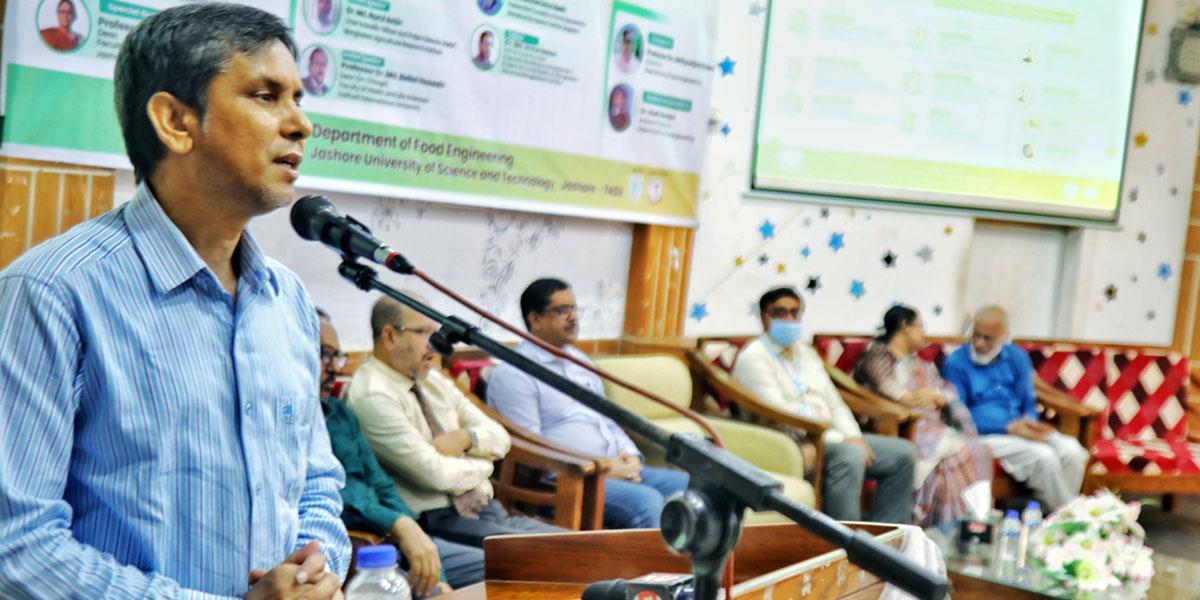 খাদ্যকে আমরা সবচেয়ে অনিরাপদ করে ফেলেছি: যবিপ্রবি উপাচার্য