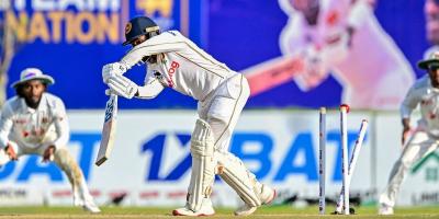 নিশাঙ্কাকে ডাবল সেঞ্চুরি বঞ্চিত করলেন হাসান
