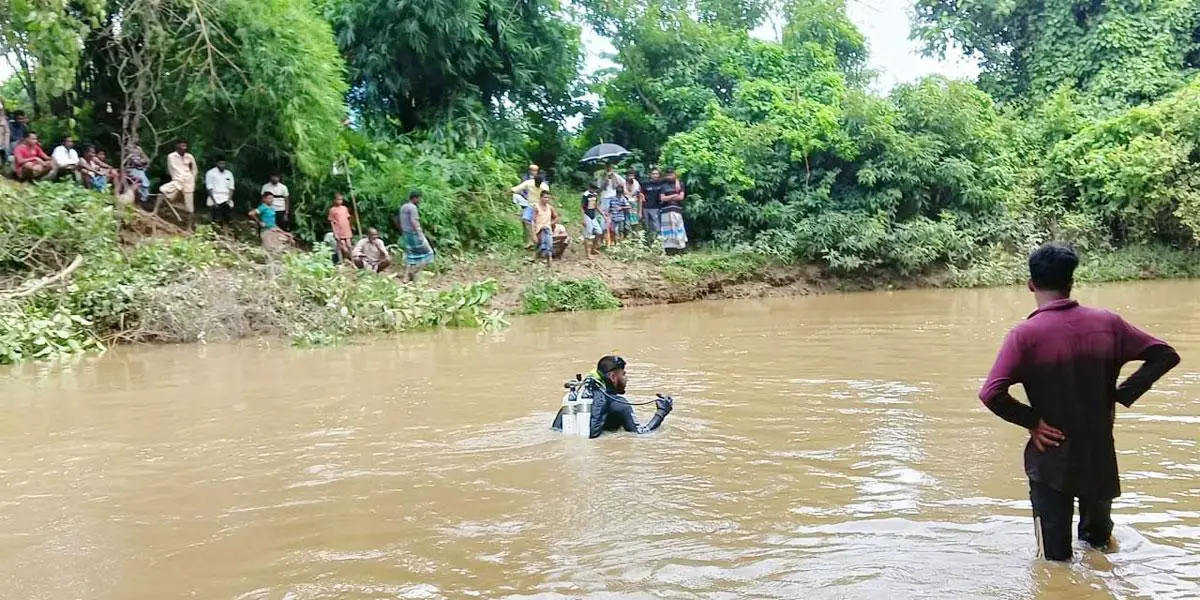 ফটিকছড়ির ধুরুং খাল যেন মরণফাঁদ, দুই সপ্তাহে ৩ প্রাণহানি