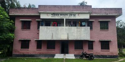 নড়াইলে সাত মাস ধরে নেই ওষুধ