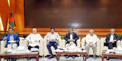 রাষ্ট্রের মূলনীতিসহ ৫ ইস্যুতে দলগুলোর সঙ্গে ঐকমত্য কমিশনের বৈঠক চলছে