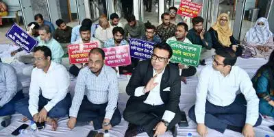 অর্থ উপদেষ্টার সঙ্গে বৈঠকে বসতে রাজি না এনবিআর কর্মকর্তারা
