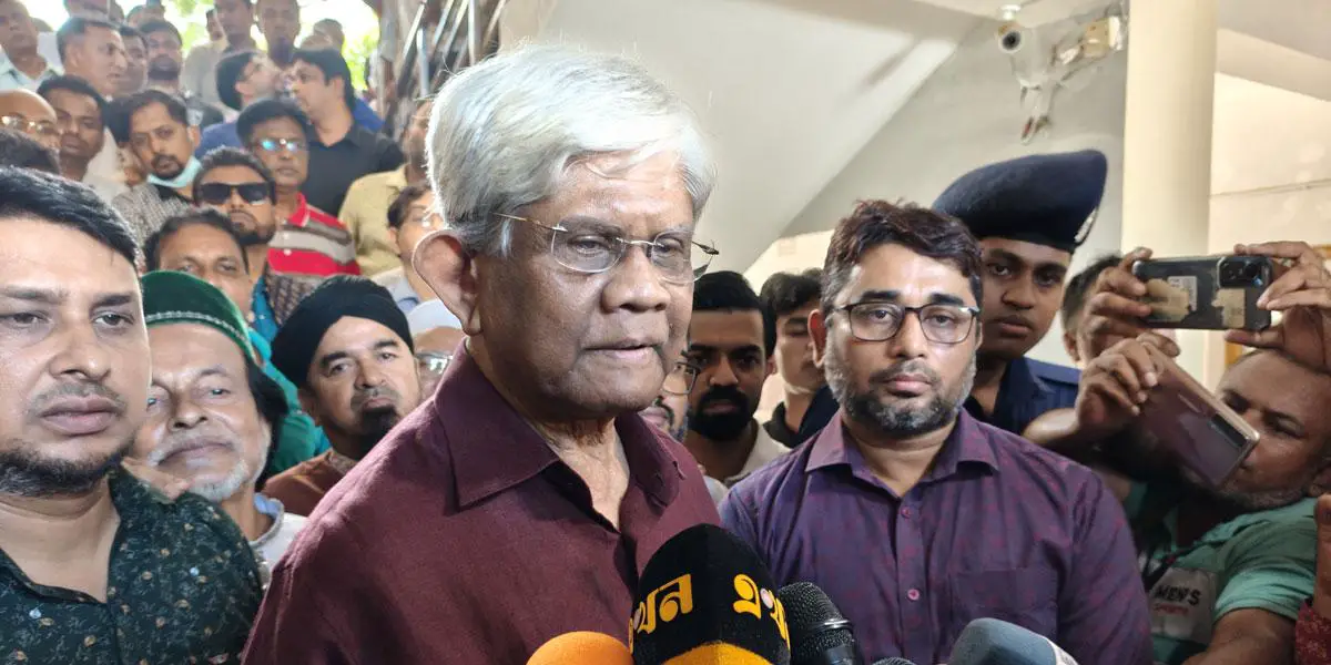 সঞ্চয়পত্রের মুনাফা বাড়ালে ব্যাংকে কেউ টাকা রাখবে না: অর্থ উপদেষ্টা