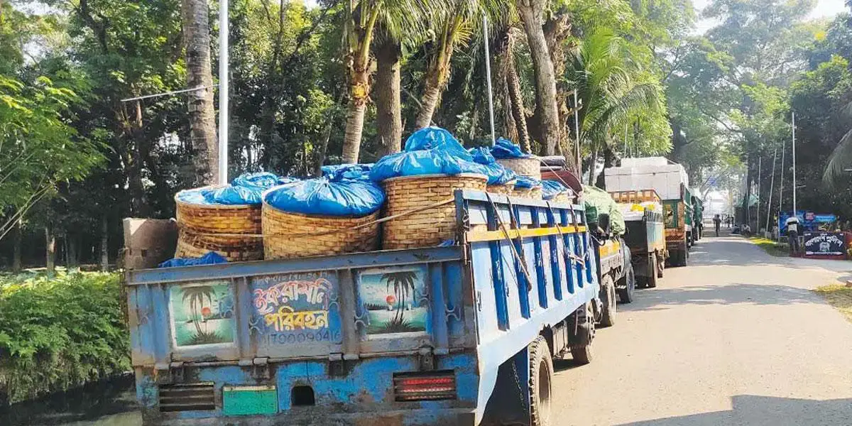 আখাউড়া স্থলবন্দর আমদানি-রপ্তানি বাড়লেও কমেছে রাজস্ব