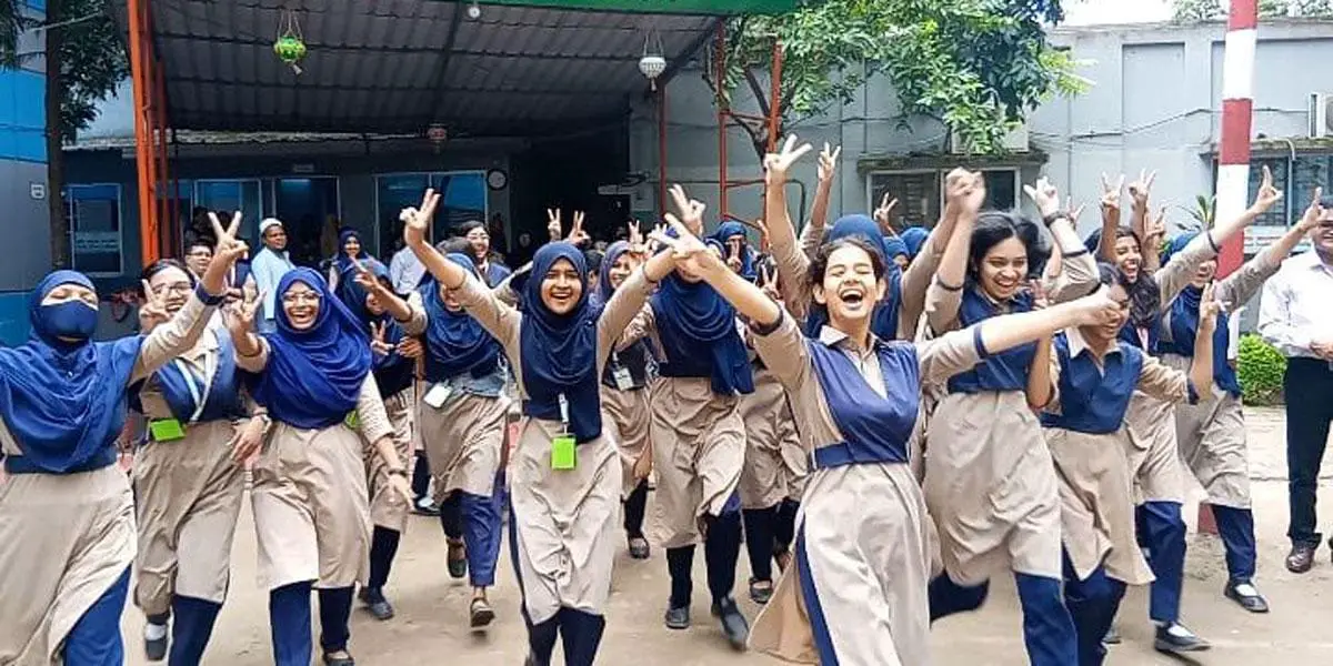 দিনাজপুর বোর্ডে পাসের হার ৬৭.০৩ শতাংশ