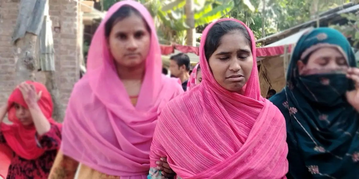 ফলাফল পেয়ে চোখে জল বাবার মরদেহ রেখে পরীক্ষা দিতে যাওয়া মারিয়ার