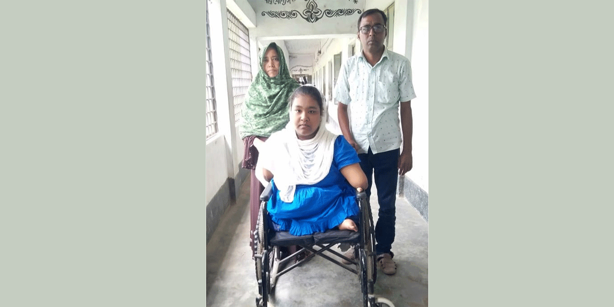 যশোরে মুখ দিয়ে লিখেই জিপিএ-৫ পেল লিতুন জিরা