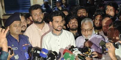 রাজনৈতিক দলগুলোর ঐক্যমত হলে ৫ আগস্ট জুলাই ঘোষণাপত্র: উপদেষ্টা আসিফ