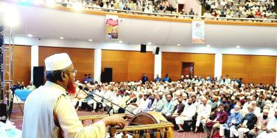 আমরা ইতিহাসের বিশেষ একটি সময় অতিবাহিত করছি: গোলাম পরওয়ার