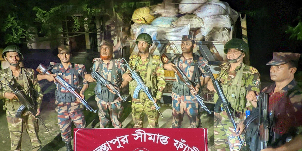 জৈন্তাপুর সীমান্ত দিয়ে ১৯২৮ কেজি চোরাই কফি জব্দ