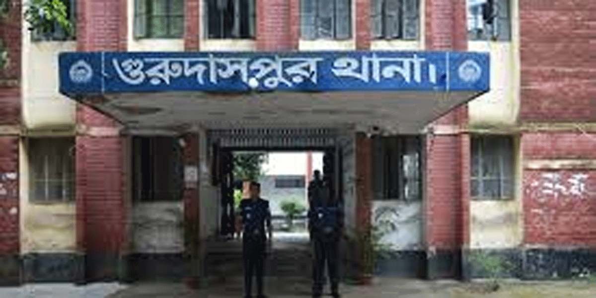 গুরুদাসপুরে ইউএনও আসার খবরে কনে বদল, পালালেন বর
