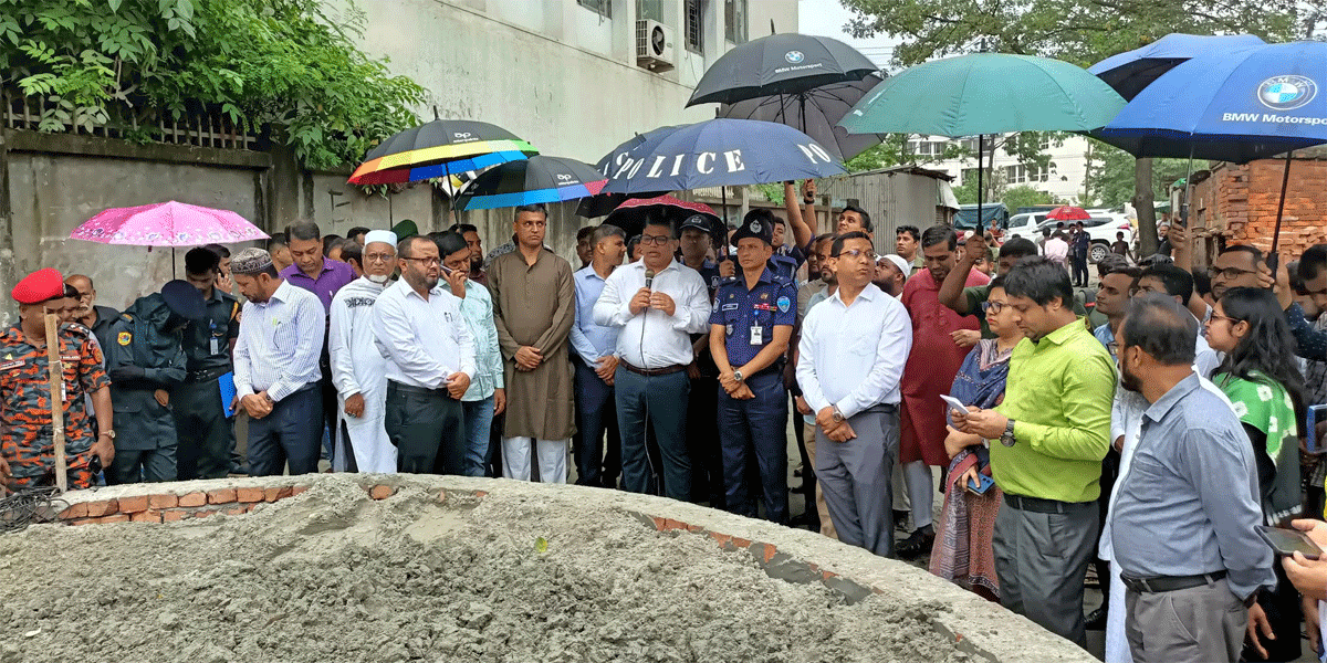 কুমিল্লায় জুলাই শহিদদের স্মরণে নির্মিত হচ্ছে ‘জুলাই স্মৃতিস্তম্ভ’