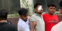 চোখে চারবার অপারেশনেও বের হয়নি গুলি, যন্ত্রণায় কাটছে দিন
