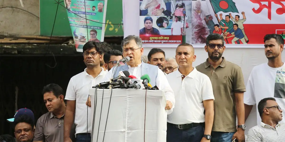 চেয়েছিলাম ডেমোক্রেসি, হয়ে যাচ্ছে মবক্রেসি: সালাহউদ্দিন আহমেদ