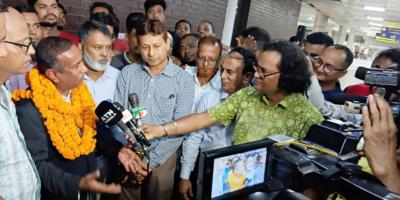 দেশে ফিরলেন খালেদা জিয়ার সাবেক সহকারী প্রেস সচিব আশিক ইসলাম