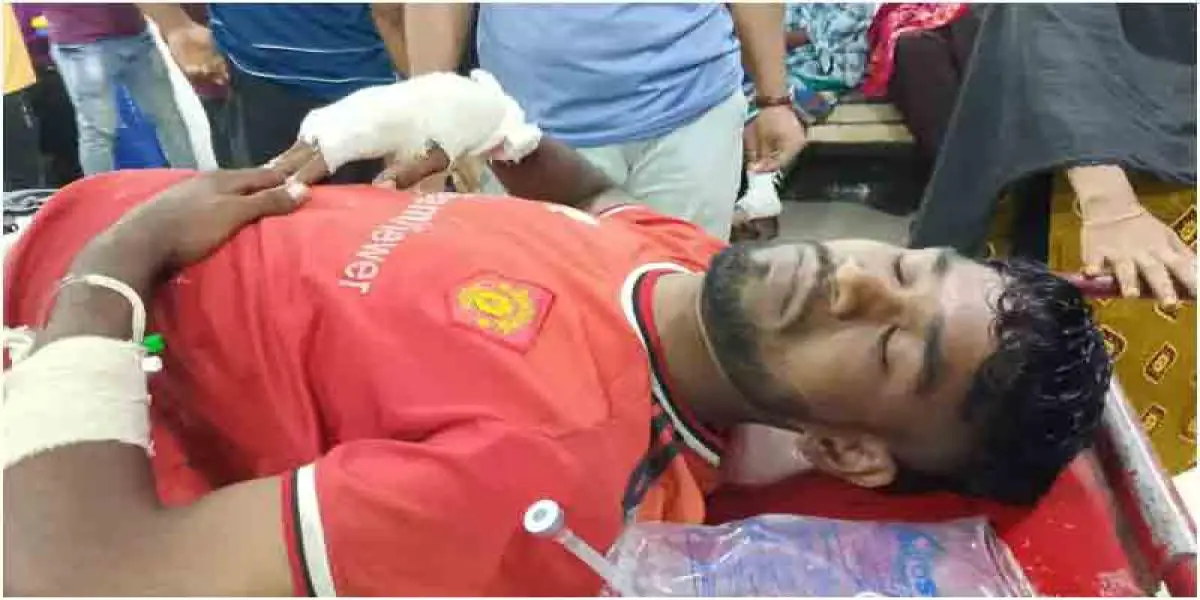 গোপালগঞ্জে সংঘর্ষ: গুলিবিদ্ধ সেই অটোরিকশাচালক মারা গেছেন
