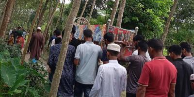 নলছিটিতে শিয়াল মারার ফাঁদে জড়িয়ে স্কুলছাত্রীর মৃত্যু