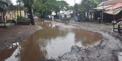 শিবালয়ের উথলী-জাফরগঞ্জ বাজারের রাস্তা খানাখন্দে ভরা