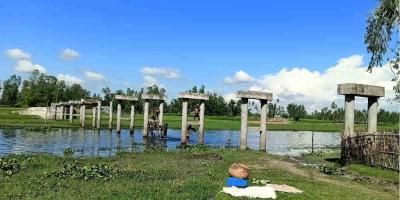 কাউনিয়ায় ‘অর্থাভাবে’ বন্ধ তিস্তা সেতুর কাজ
