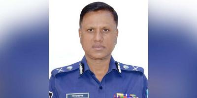সাবেক ডিআইজি বাতেনসহ ৪ জনের দেশত্যাগে নিষেধাজ্ঞা