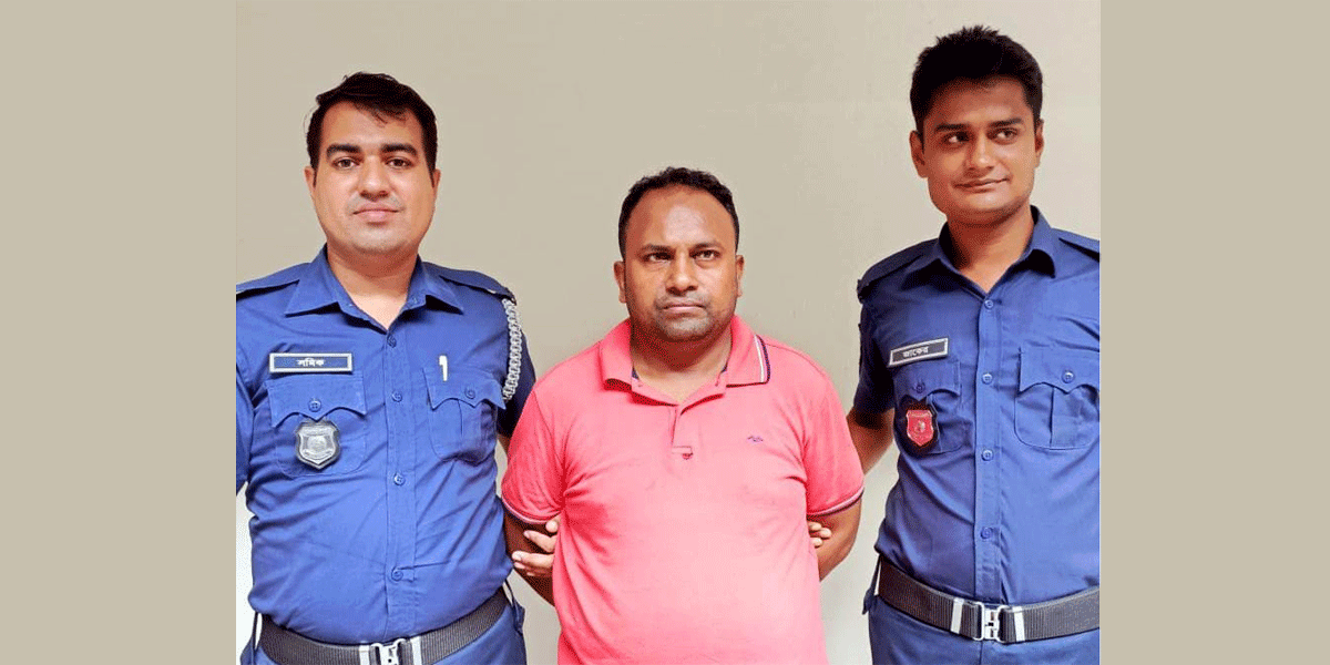 লোহাগাড়ায় পারিশ্রমিক চাইতে গিয়ে রাজমিস্ত্রি খুন, গ্রেপ্তার ১