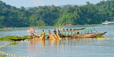 কাপ্তাই হ্রদে মাছ শিকার শুরু ২ আগস্ট মধ্যরাতে