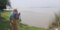 ভাঙনে আতঙ্কিত তিস্তাপাড়ের মানুষ