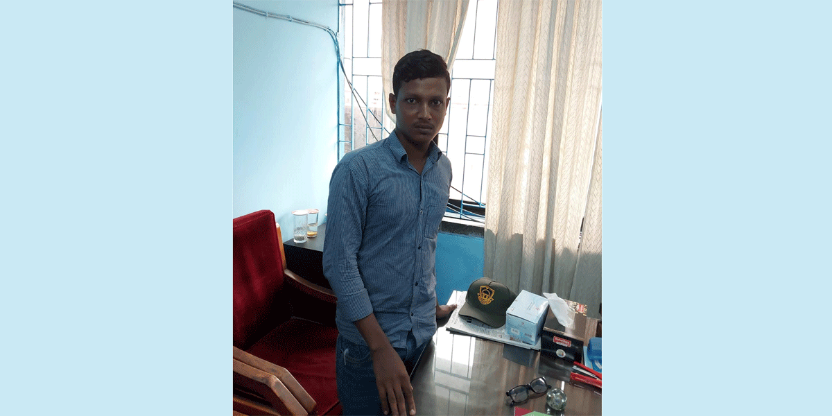 ডকুমেন্ট জালিয়াতি করে কনটেইনার ডেলিভারির চেষ্টা, আটক ১