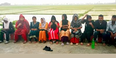 ধামইরহাট সীমান্ত দিয়ে ১০ জনকে পুশইন