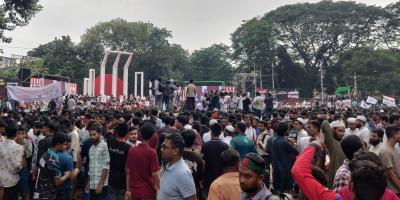 শহিদ মিনারে এনসিপির সমাবেশ চলছে