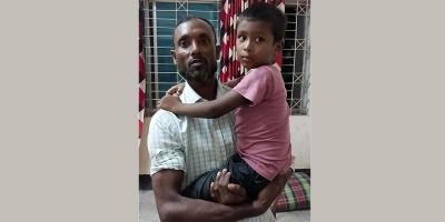 শিশুকে হত্যার উদ্দেশ্যে পুকুরে ফেলে দিলেন সৎবাবা!