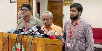 দিলীপ বড়ুয়া ‘লাপাত্তা’, নিজেকে সাম্যবাদী দলের সভাপতি দাবি হারুন চৌধুরীর
