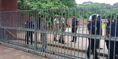 কড়া নিরাপত্তায় শেখ মুজিবের সমাধি, নেই কোনো আনুষ্ঠানিকতা