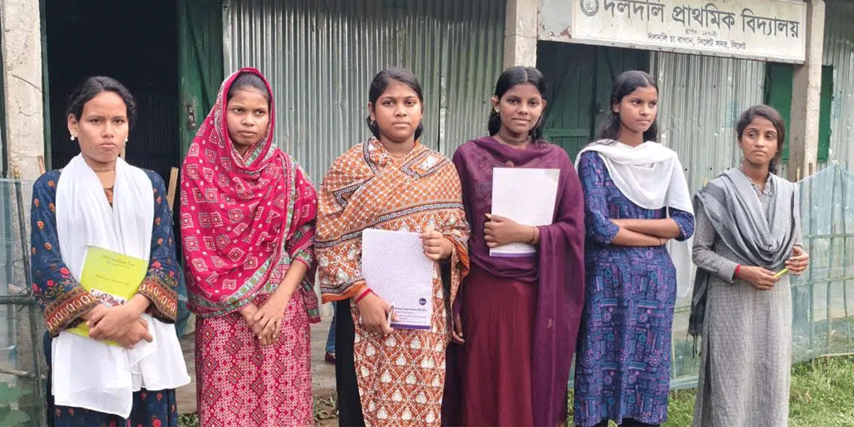 কলেজে ভর্তির টাকা পাচ্ছে চা শ্রমিকের সন্তানরা