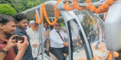 ইবিতে প্রথমবারের মতো চালু হলো বৈদ্যুতিক শাটল গাড়ি
