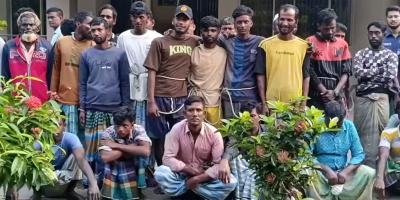 পদ্মা-মেঘনার অভয়াশ্রমে ‘মা ইলিশ’ শিকার, ৪৫ জেলে আটক
