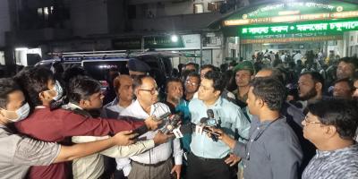 রুপনগরে অগ্নিকাণ্ডের ঘটনায় নিহত ১৬, ঢামেকে নিখোঁজের স্বজনদের আহাজারি