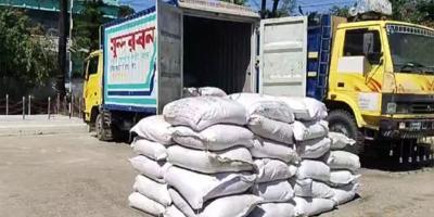 সিলেটে সুন্দরবন কুরিয়ারের গাড়ি থেকে ১২ লাখ টাকার ভারতীয় চা-পাতা জব্দ, চালক আটক