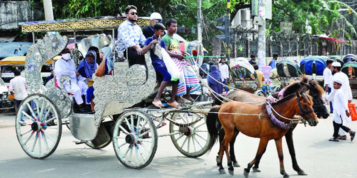 পুরান ঢাকার ঘোড়ার গাড়ি