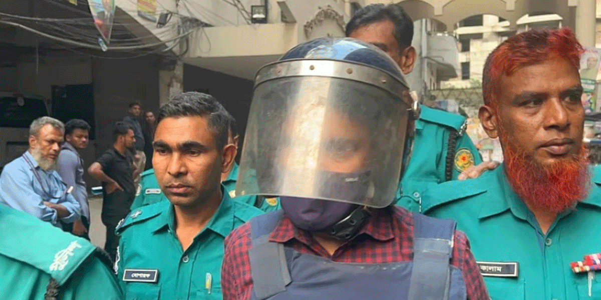 ‘যৌন নিপীড়নের’ মামলায় ঢাবি শিক্ষক কারাগারে