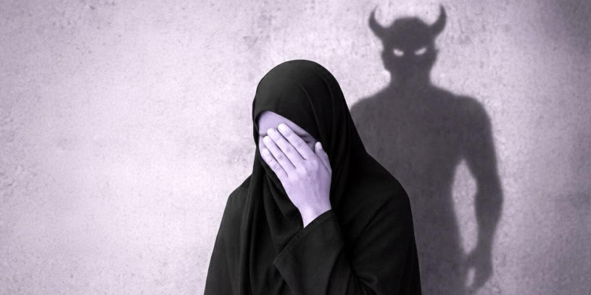 জিনের বিরুদ্ধে ধর্ষণ মামলা করলেন নারী!