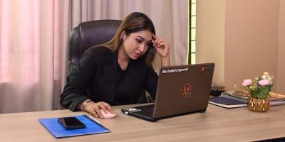 যেসব অভ্যাসের কারণে হারাতে পারেন চাকরি
