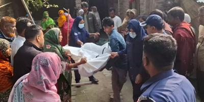 টিউবওয়েলের হাতল দিয়ে পেটানো হয় ঘুমন্ত নারীকে, অতঃপর...
