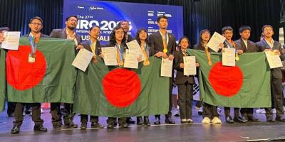 আন্তর্জাতিক রোবট অলিম্পিয়াডে স্বর্ণসহ ১১ পদক জয় বাংলাদেশের