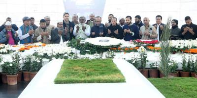 খালেদা জিয়ার কবর জিয়ারত ও শ্রদ্ধা নিবেদন বিজিএমইএর পরিচালনা পর্ষদের