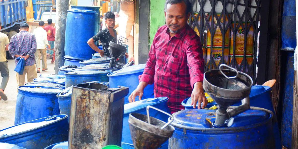 রোজা উপলক্ষে কানাডা থেকে আসছে ২ কোটি ৭১ লাখ লিটার সয়াবিন