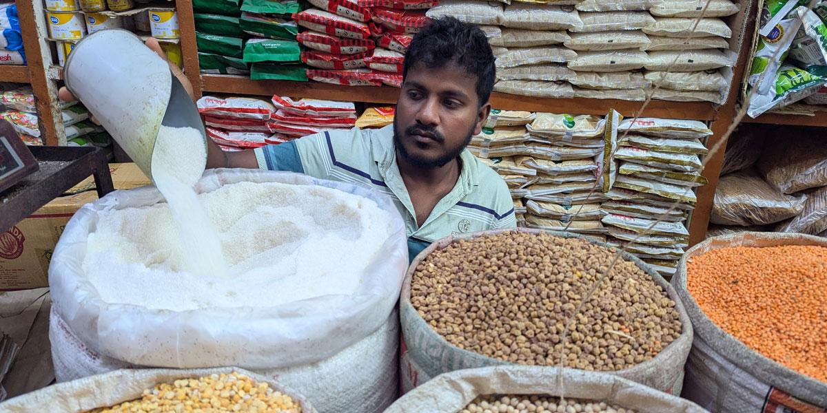 চট্টগ্রামে এক মাসেই তিনবার বাড়ল চিনির দাম