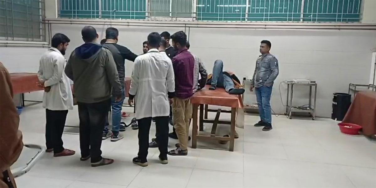 জয়পুরহাটে বিএনপি-স্বতন্ত্র প্রার্থীর কর্মীদের সংঘর্ষ, আহত ১১