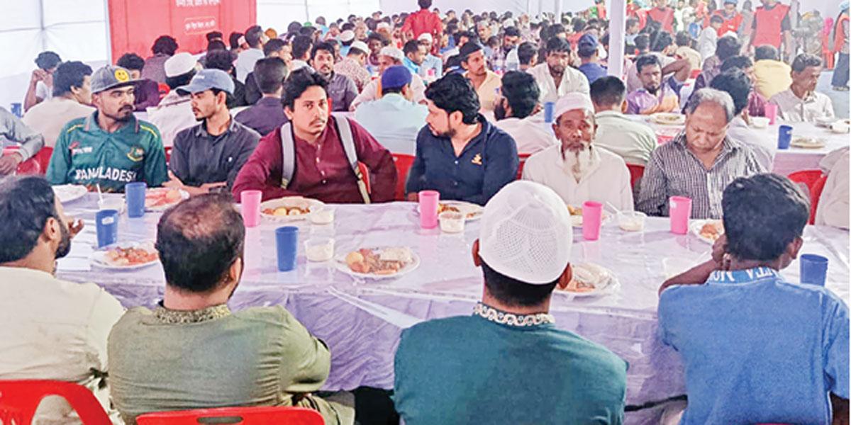 বিপ্লব উদ্যানে মাসব্যাপী ইফতার ও সাহরির আয়োজন