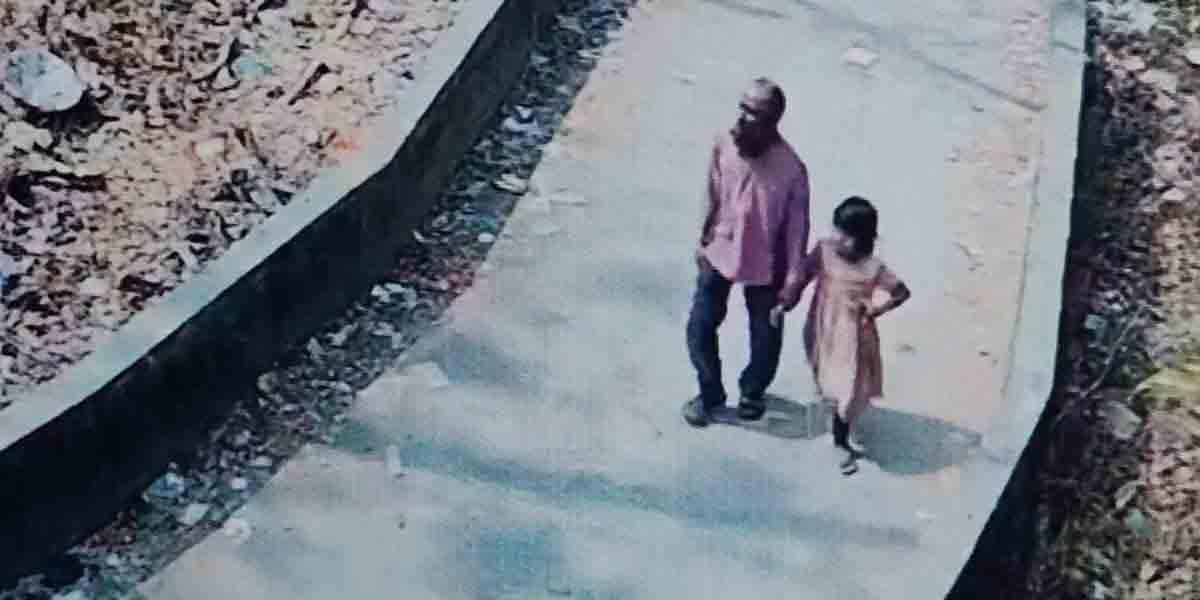 সীতাকুণ্ডে শিশু ইরা ধর্ষণ ও হত্যা: সিসিটিভি ফুটেজ দেখে মূল আসামি গ্রেপ্তার